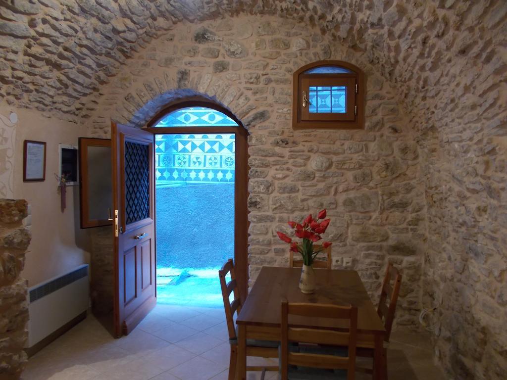 Traditional Guest House Chrisyis Pyrgi  Buitenkant foto