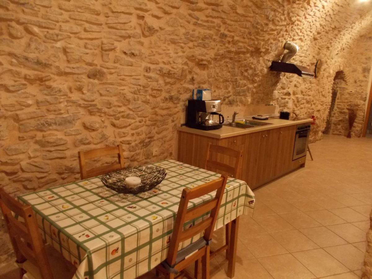 Traditional Guest House Chrisyis Pyrgi  Buitenkant foto